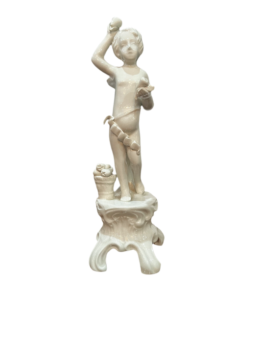 Sculpture Ange vintage en porcelaine