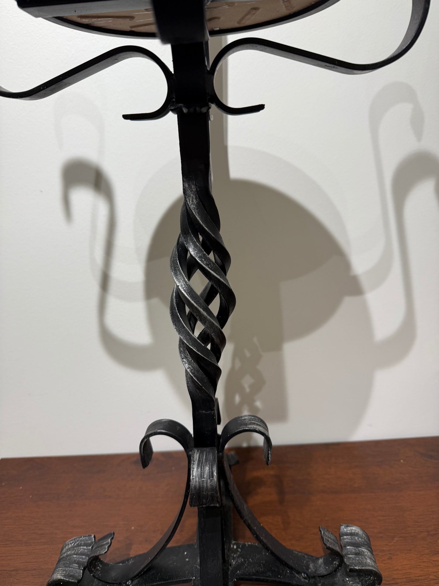 Porte plante en fer forgé et plateau marbre