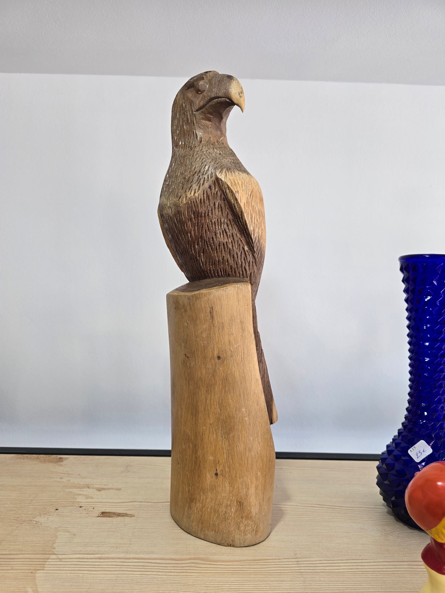 Sculpture aigle taillé main
