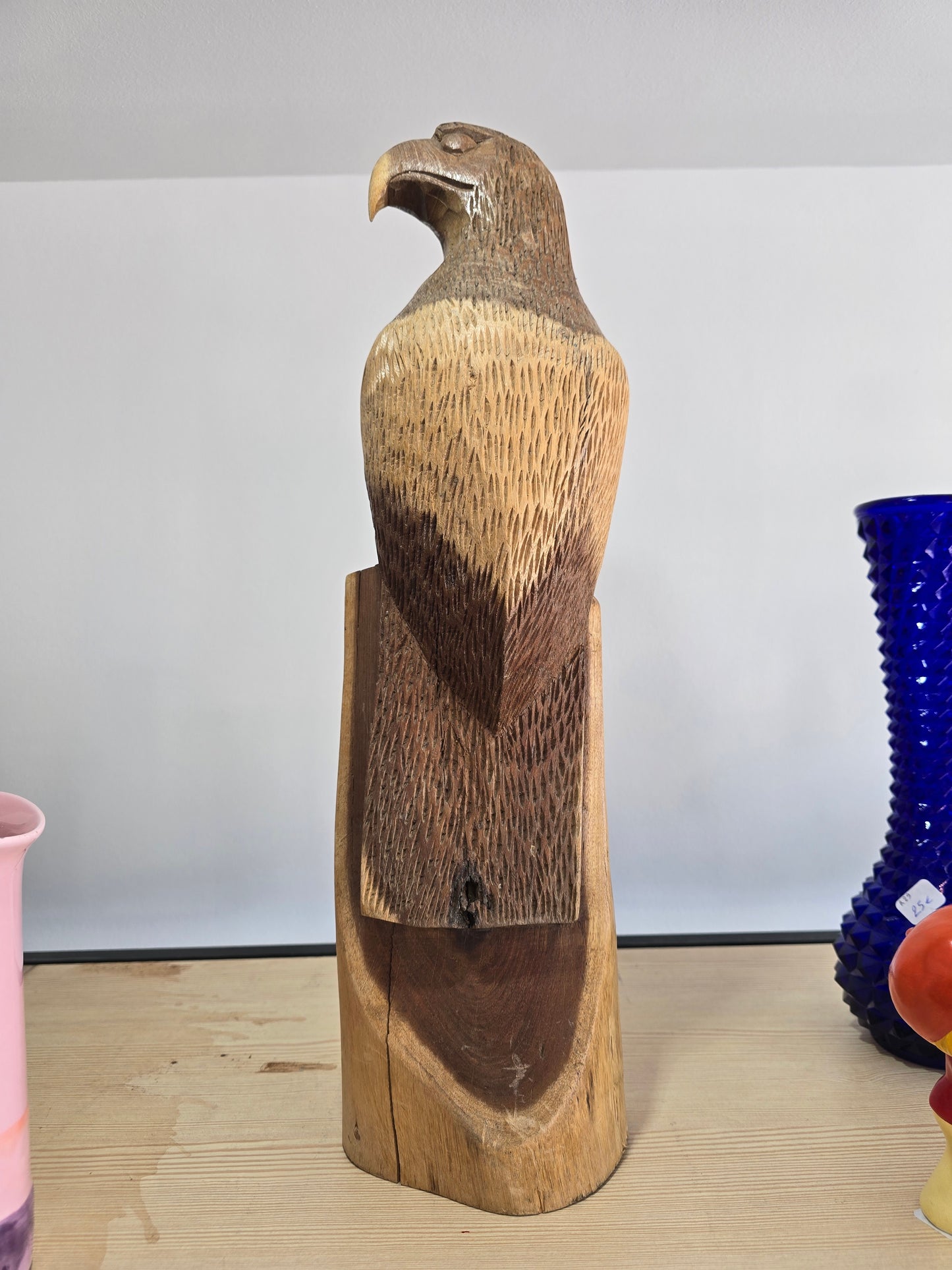Sculpture aigle taillé main