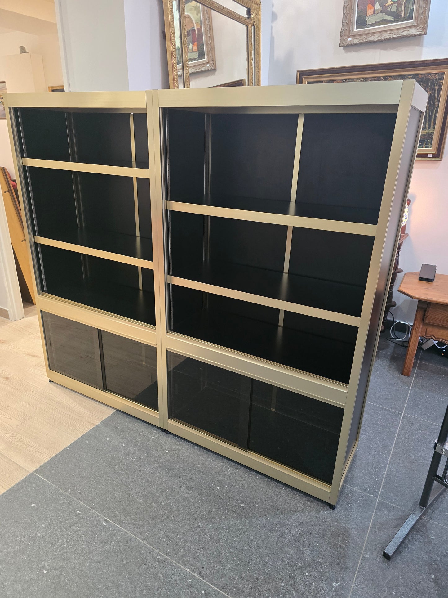 Meuble design années 70 noir et or