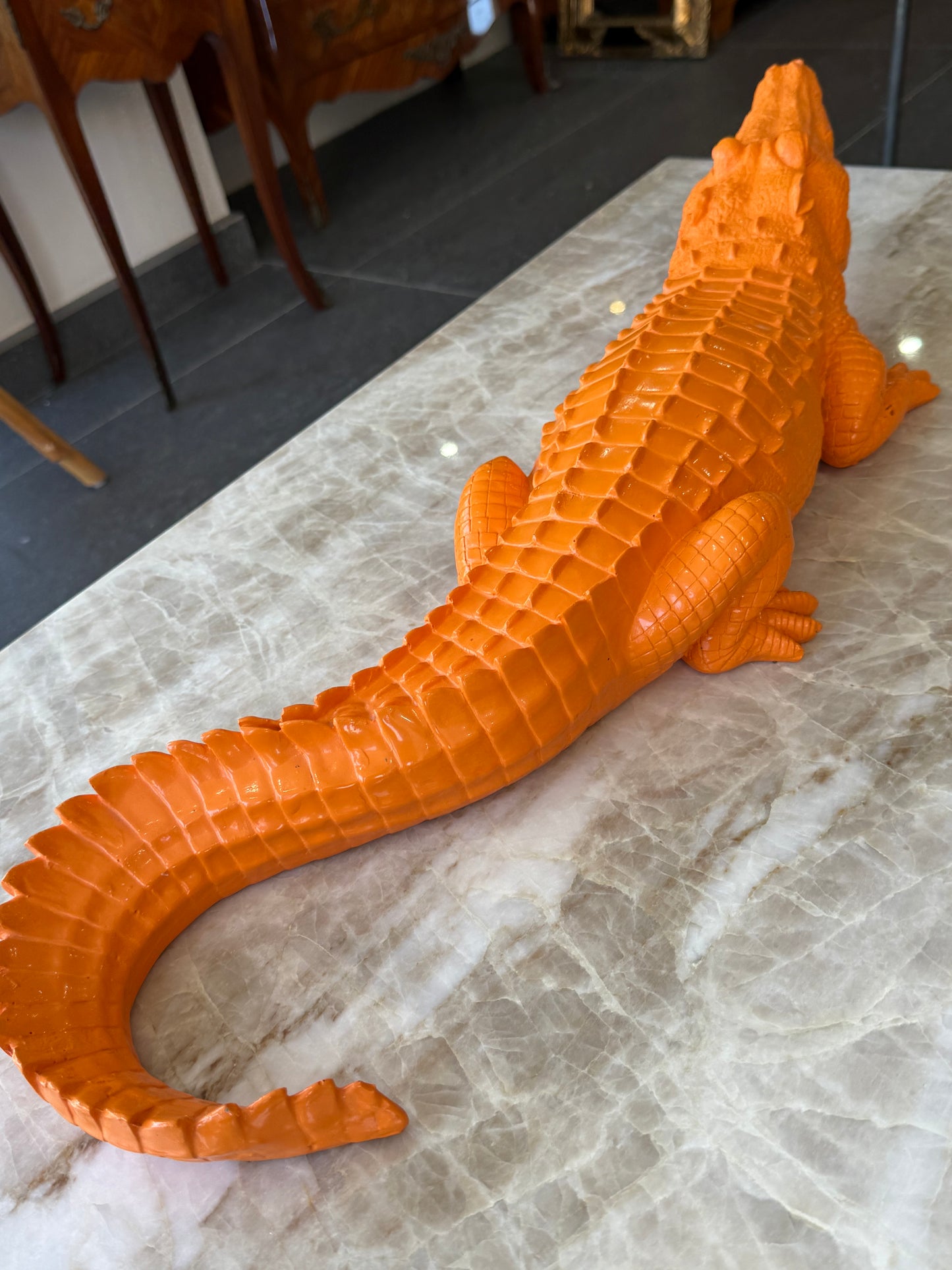 Crocodile sculpture résine - 67 cm