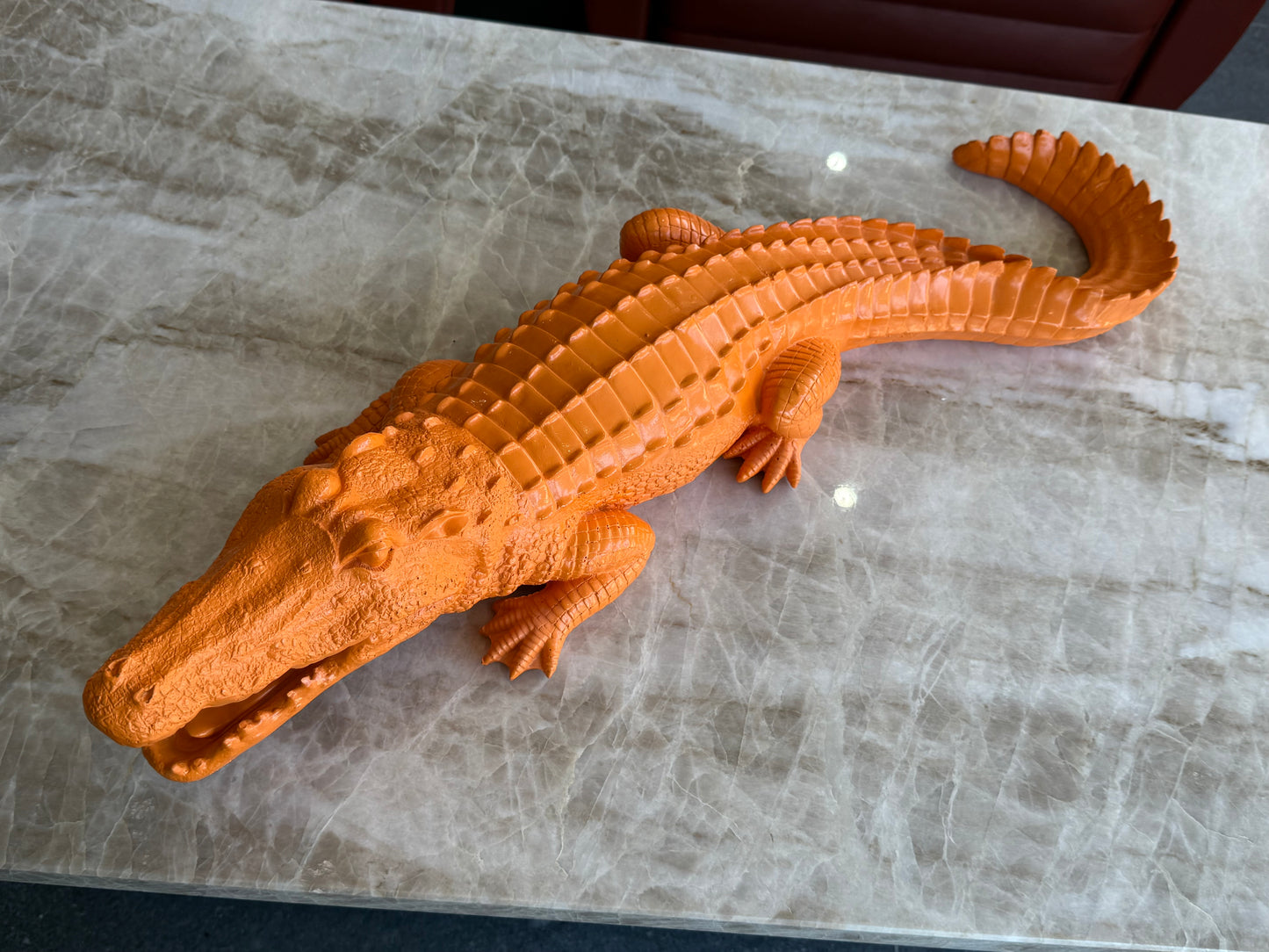 Crocodile sculpture résine - 67 cm