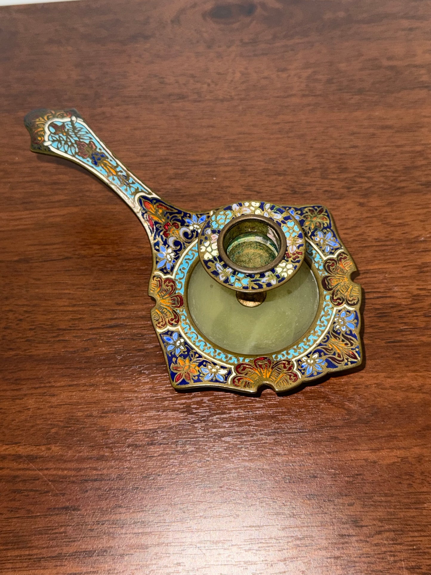 Bougeoir en bronze émaillé cloisonné sur socle en onyx