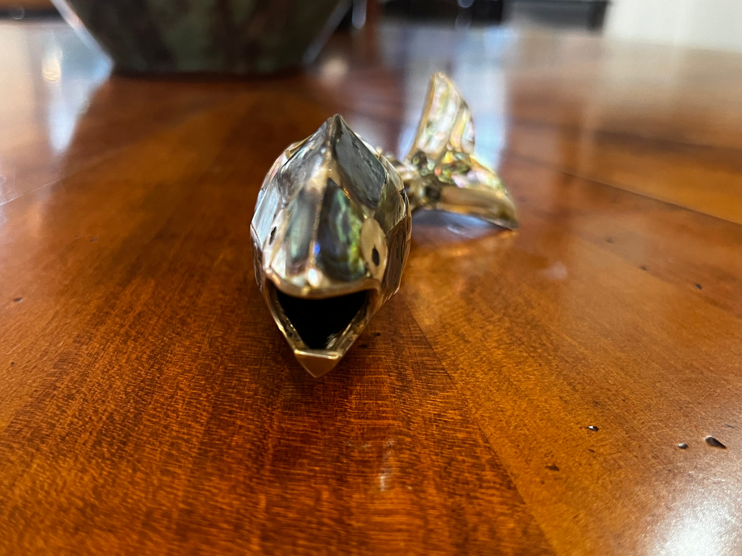 Poisson d'ormeau vintage articulée ouvre-bouteille de Los Castillo