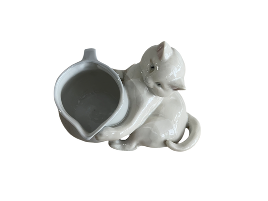 Statuette vintage chat en porcelaine