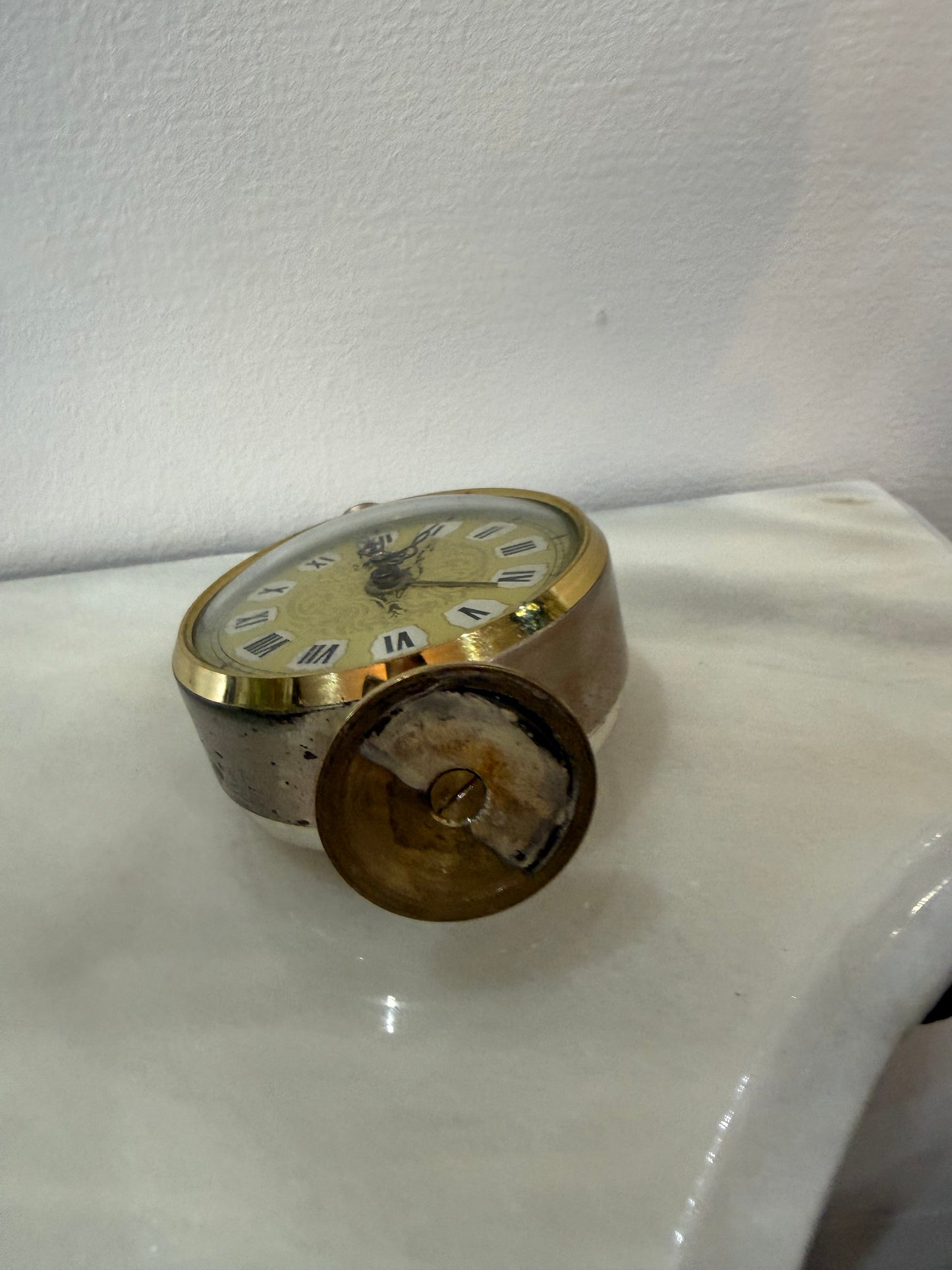 Horloge réveil vintage RITZ – Mécanique à remonter – Italie, années 1960