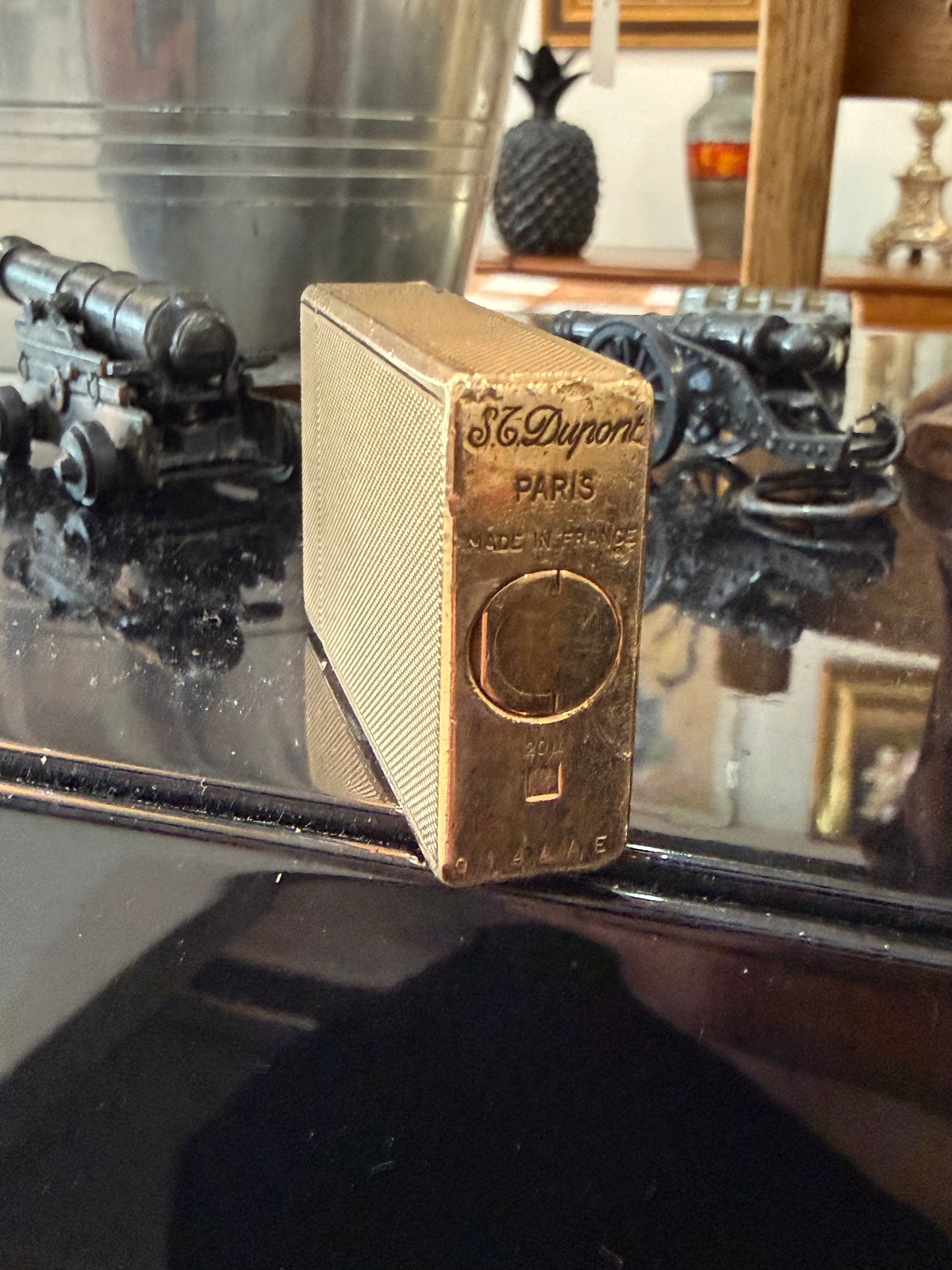 Briquet vintage S.T. Dupont Paris plaqué or 20 microns – Réf. 014AAE