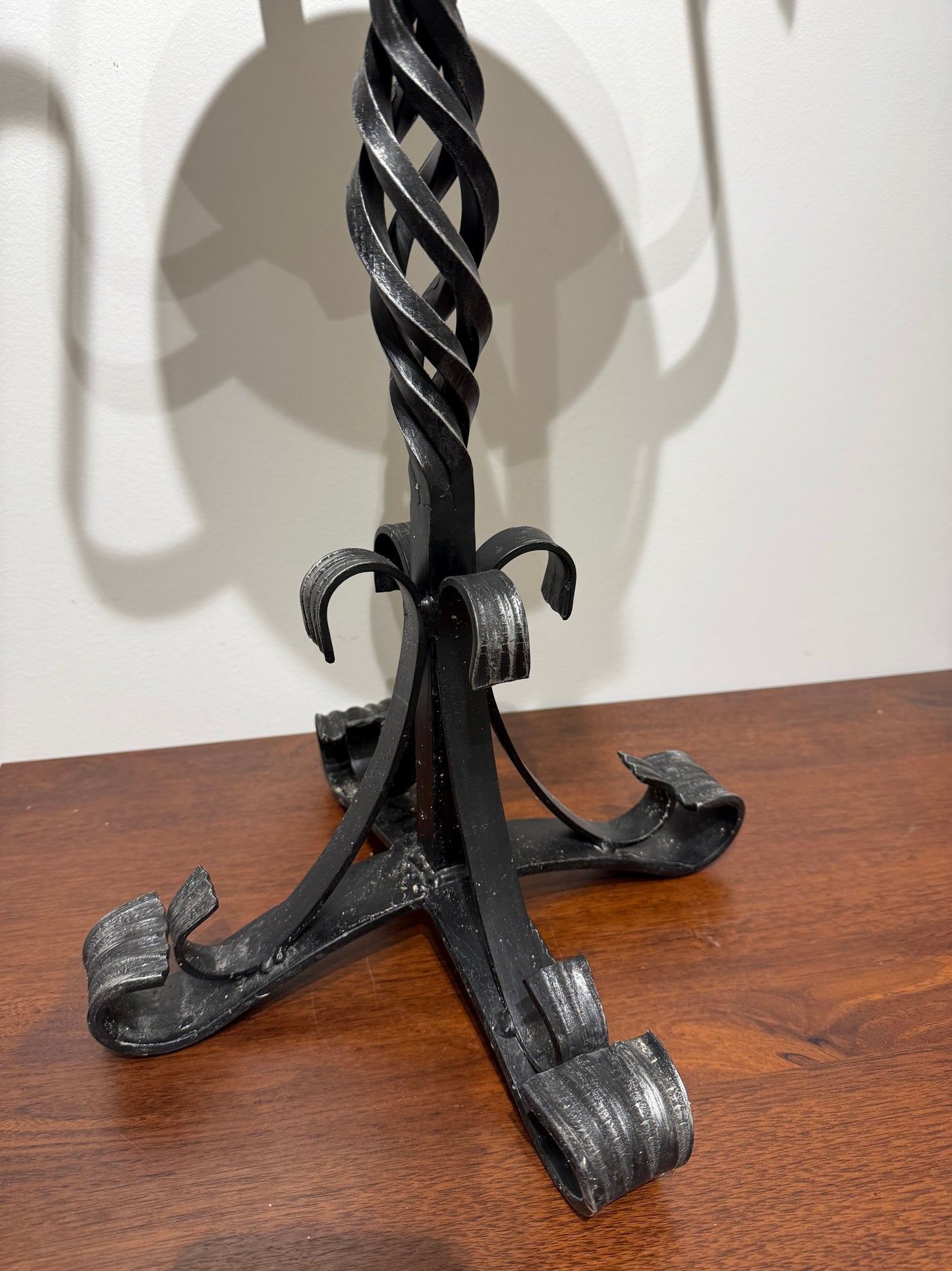 Porte plante en fer forgé et plateau marbre