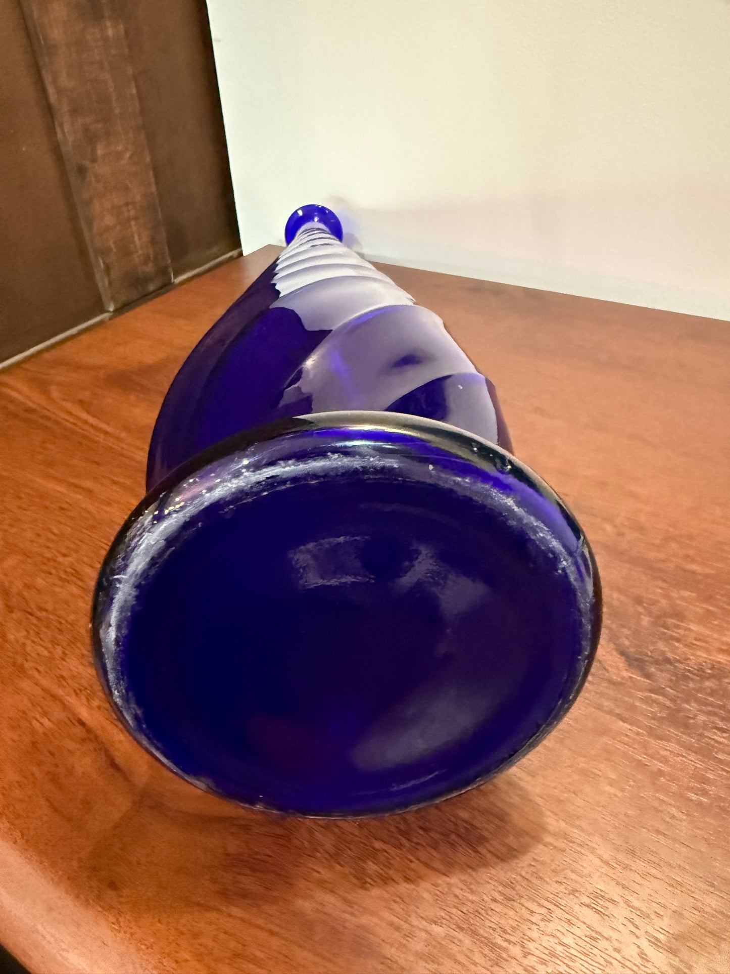 Grand vase torsadé en verre bleu cobalt – 60/70’s H50 cm