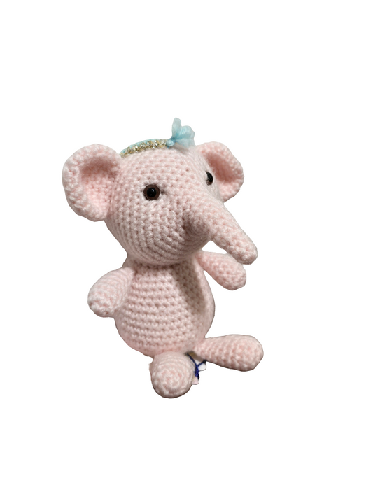 Éléphant bébé rose