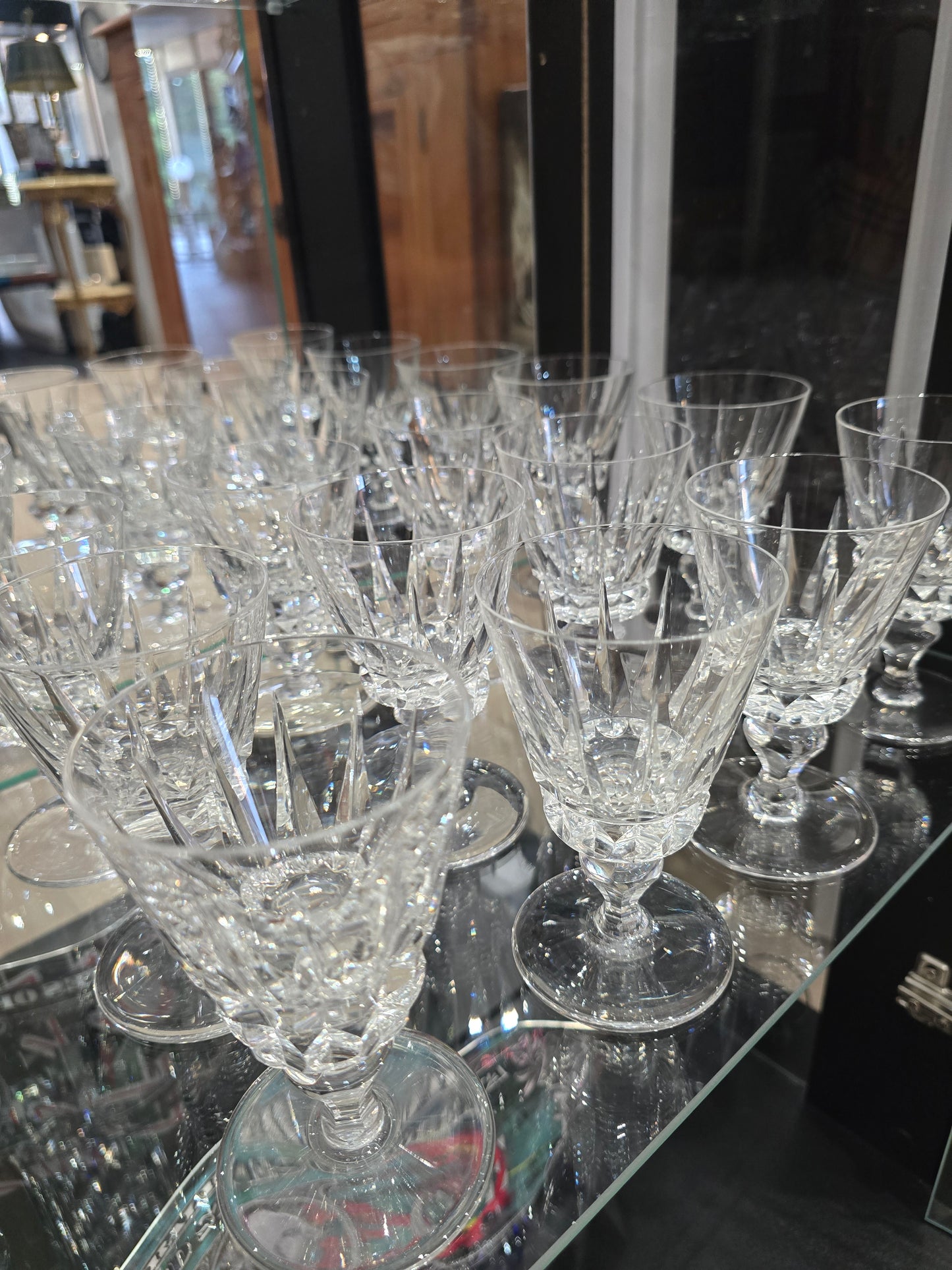 12 verres à eau Saint-Louis modèle Guernesey en cristal taillé