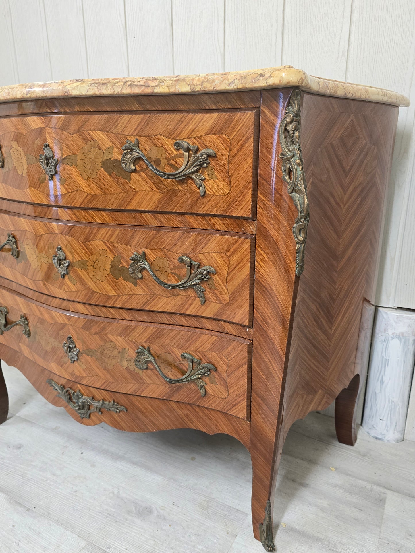Commode louis XV bois de rose