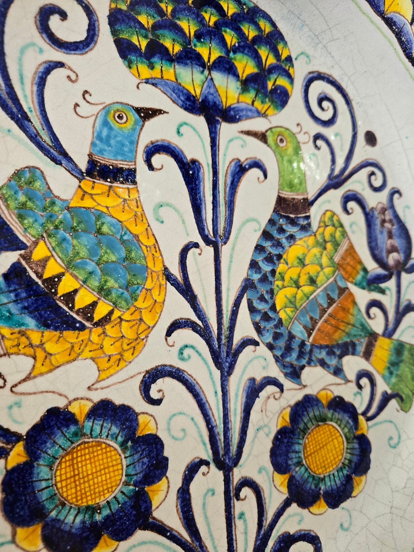 Grand plat en faillance , decor oiseau