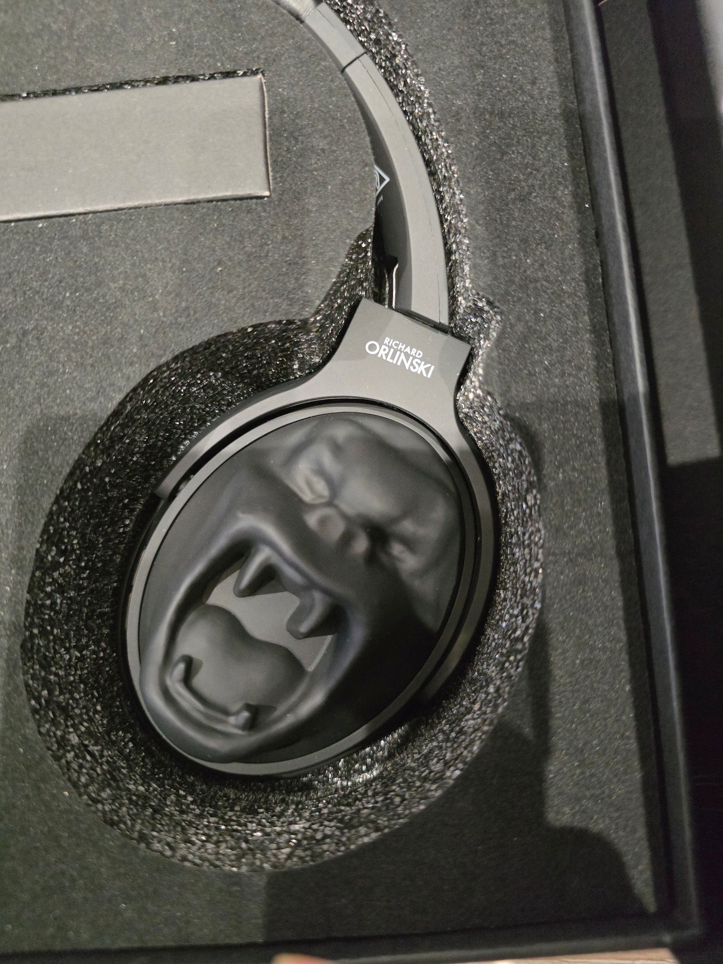 Casque audio Richard Orlinski – Design Gorilla – Édition Collector