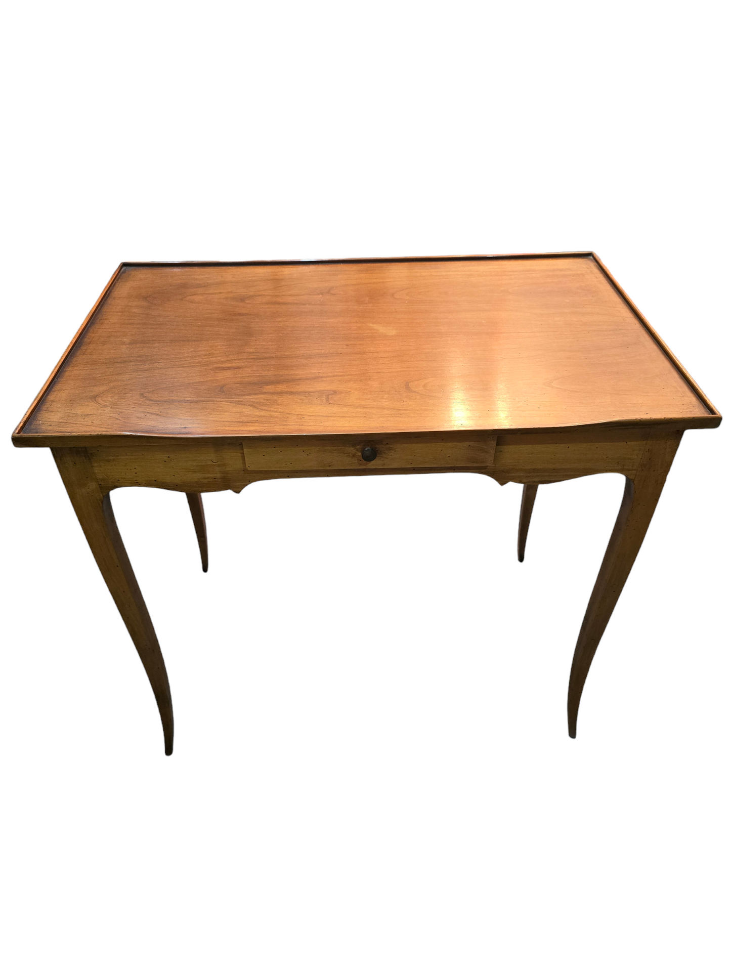 Table d’appoint en noyer