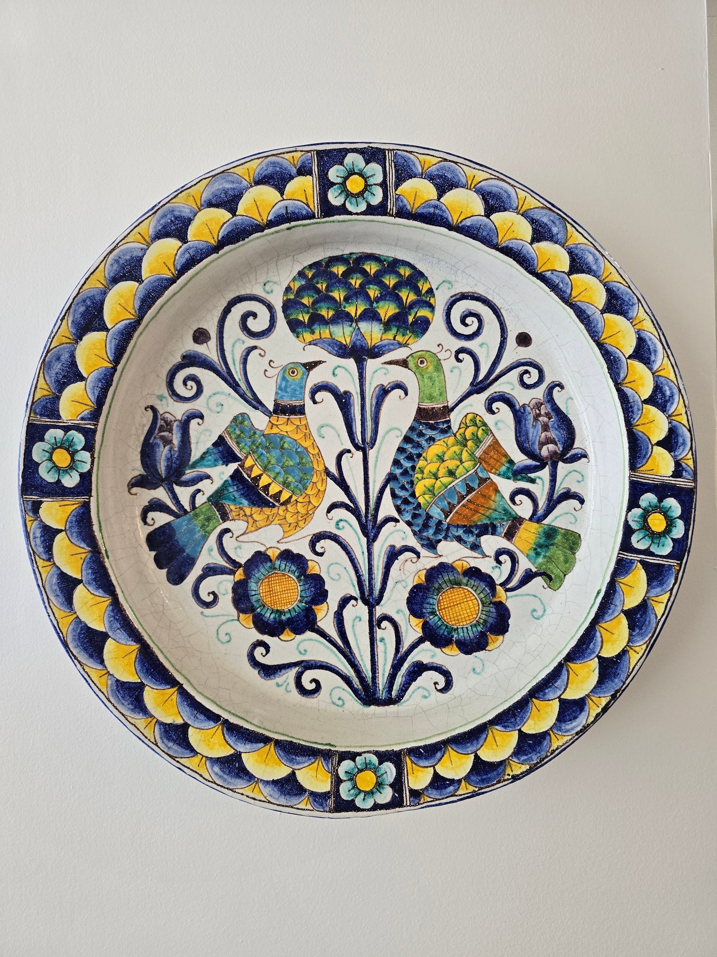 Grand plat en faillance , decor oiseau