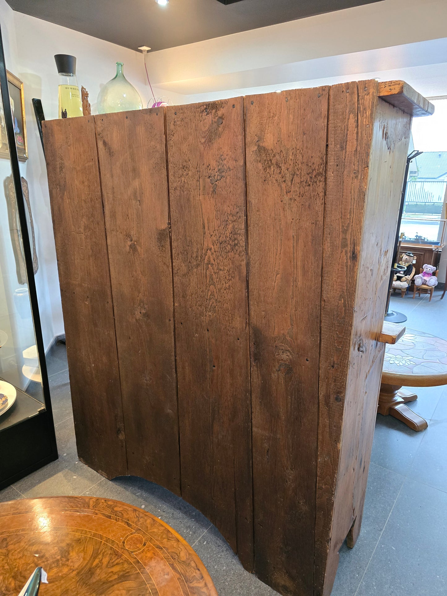 Buffet deux-corps rustique en bois massif