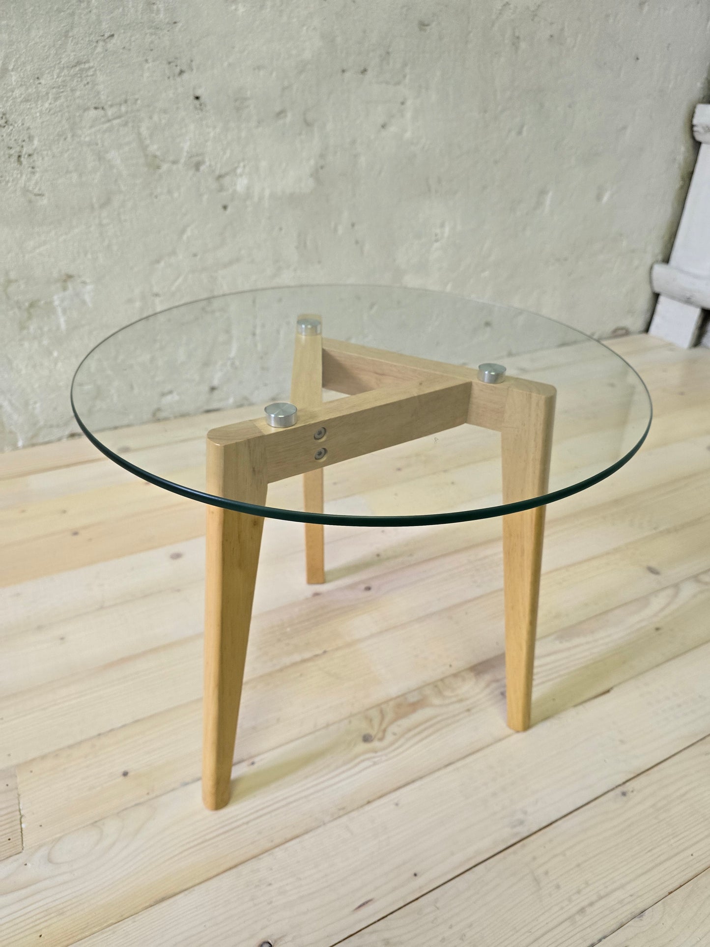 Table d’appoint plateau verre