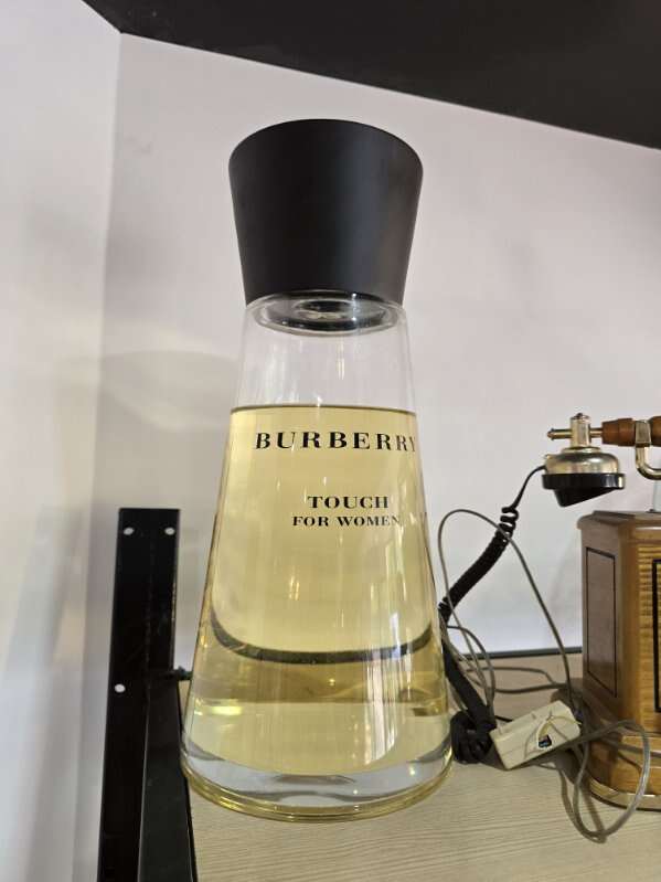 Flacon géant décoratif Burberry Touch for Women