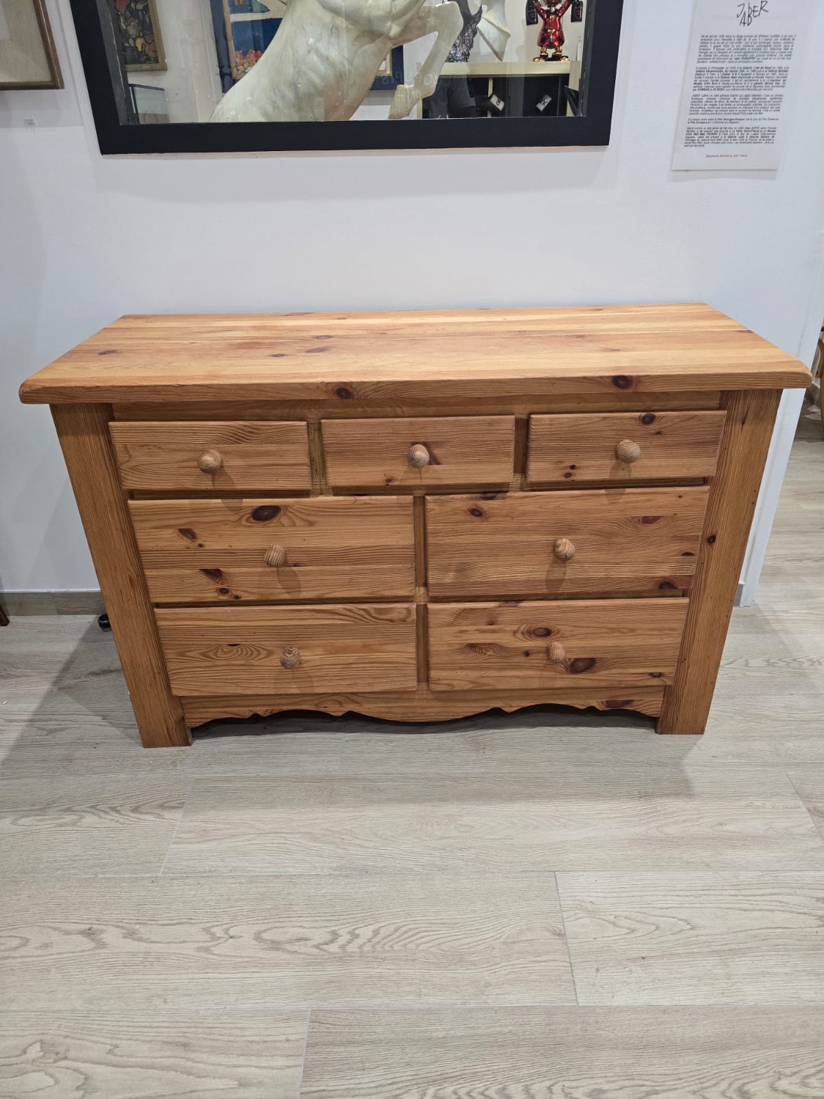 Commode rustique en pin massif