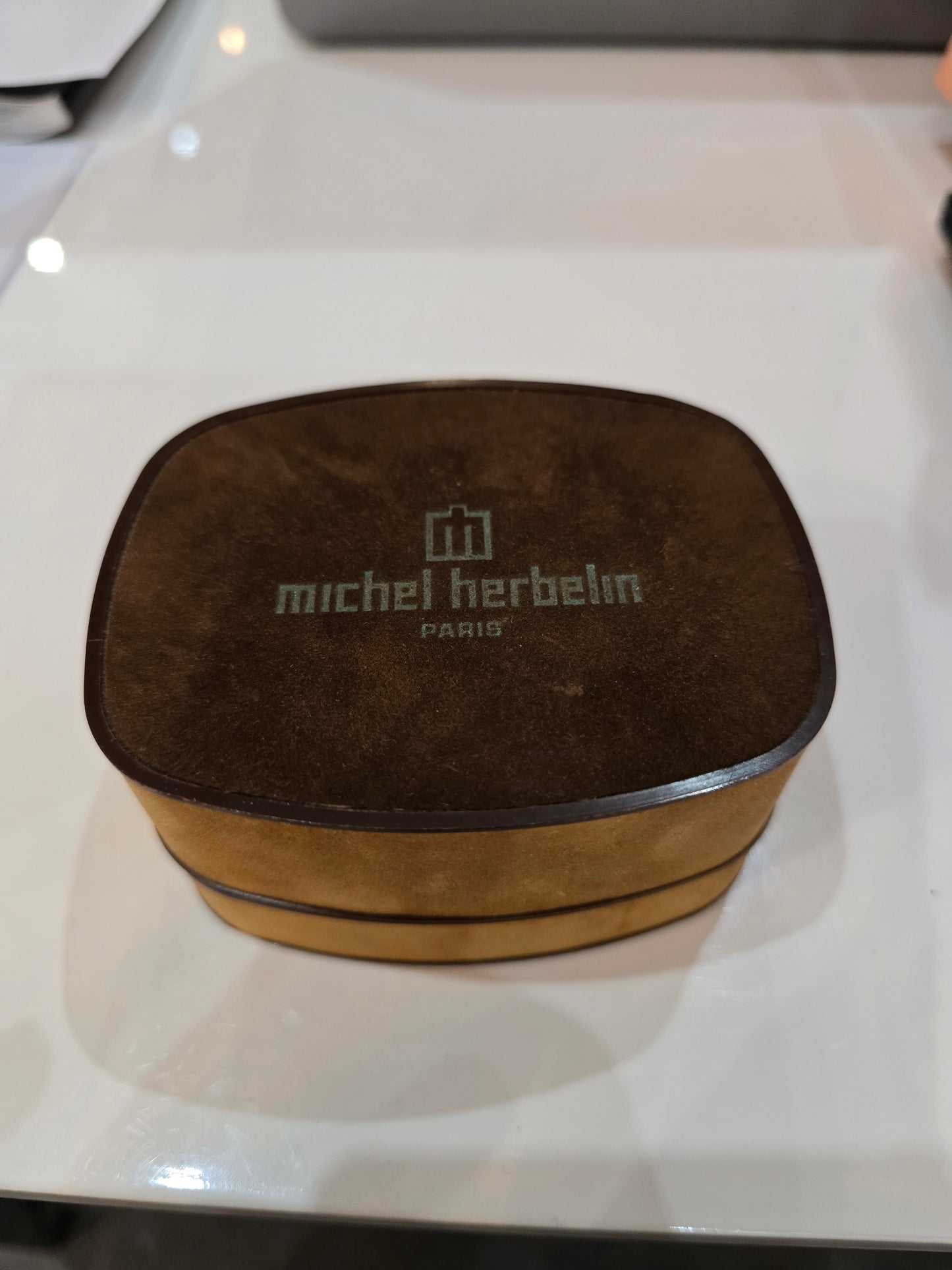 Montre vintage en argent – Michel Herbelin Paris