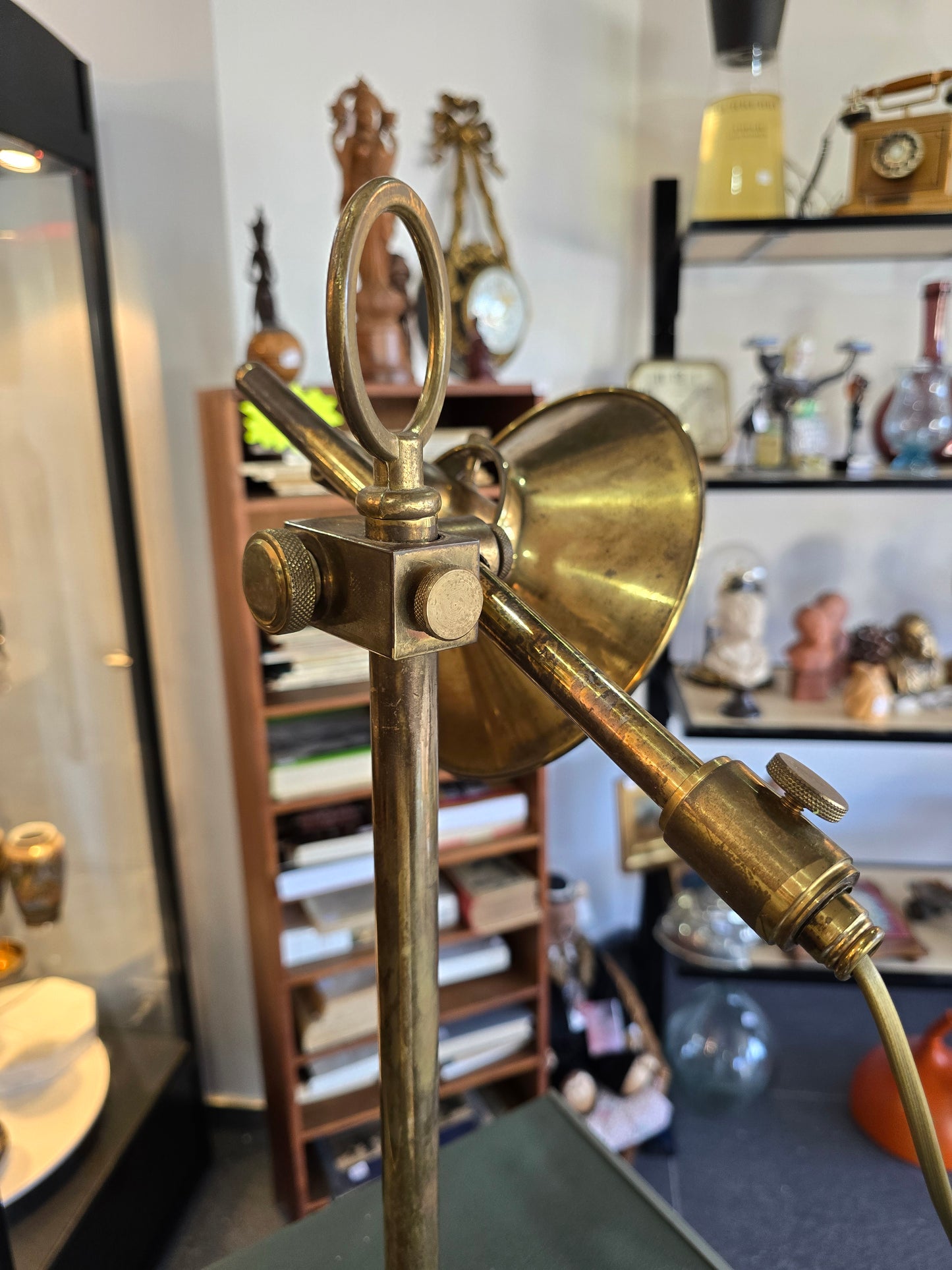Lampe articulée en laiton ( medecin, ingénieur) Style industriel, 1950