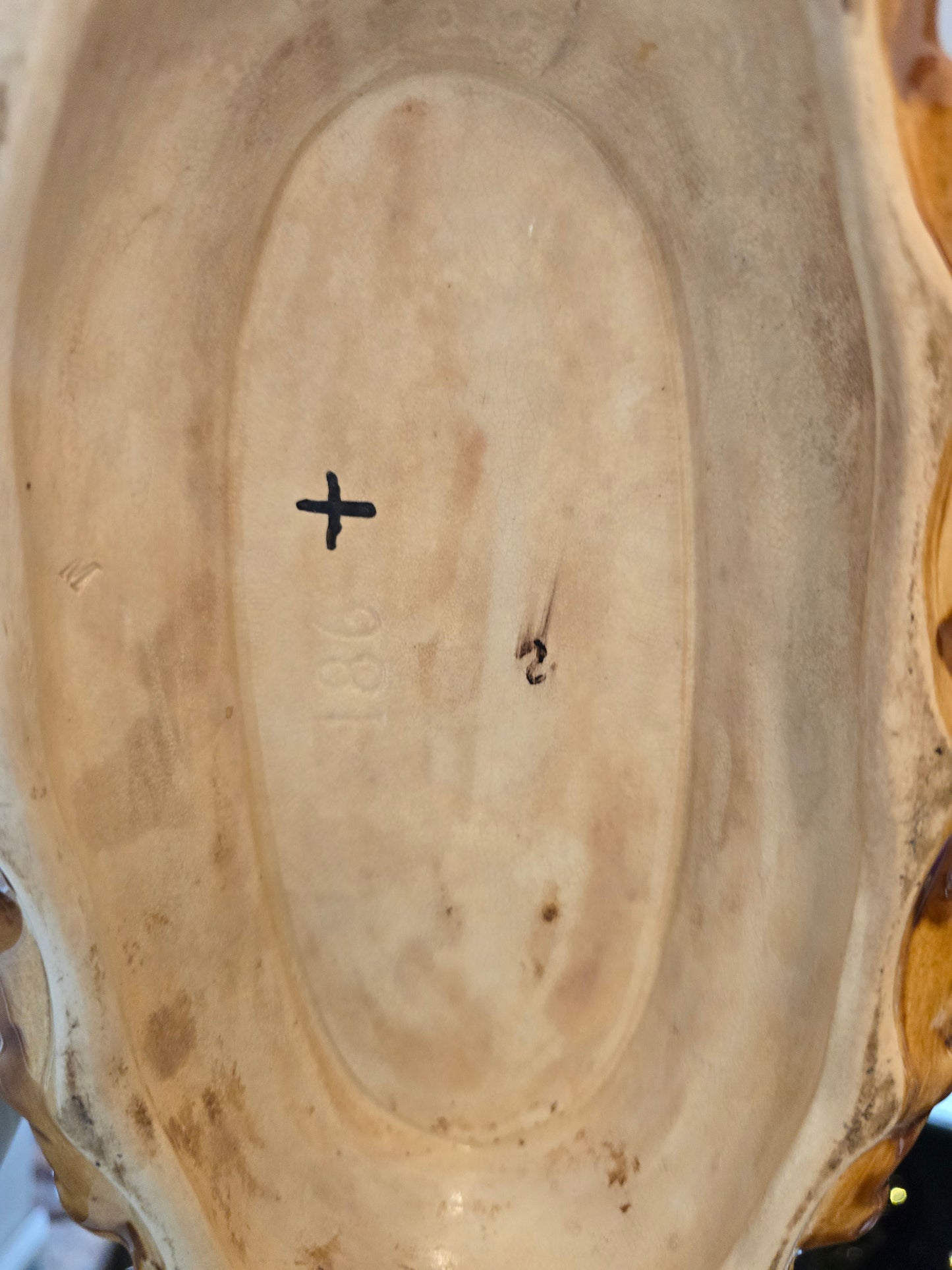 Jardinière en barbotine Art Nouveau – Décor liserons & feuillages – Vers 1900