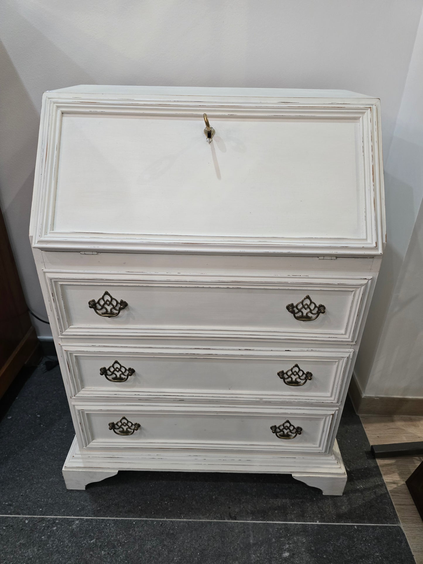 Secrétaire blanc