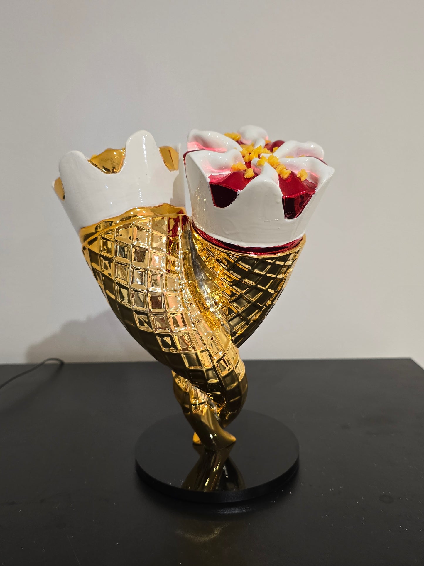 Sculpture résine Sagrasse "forever"