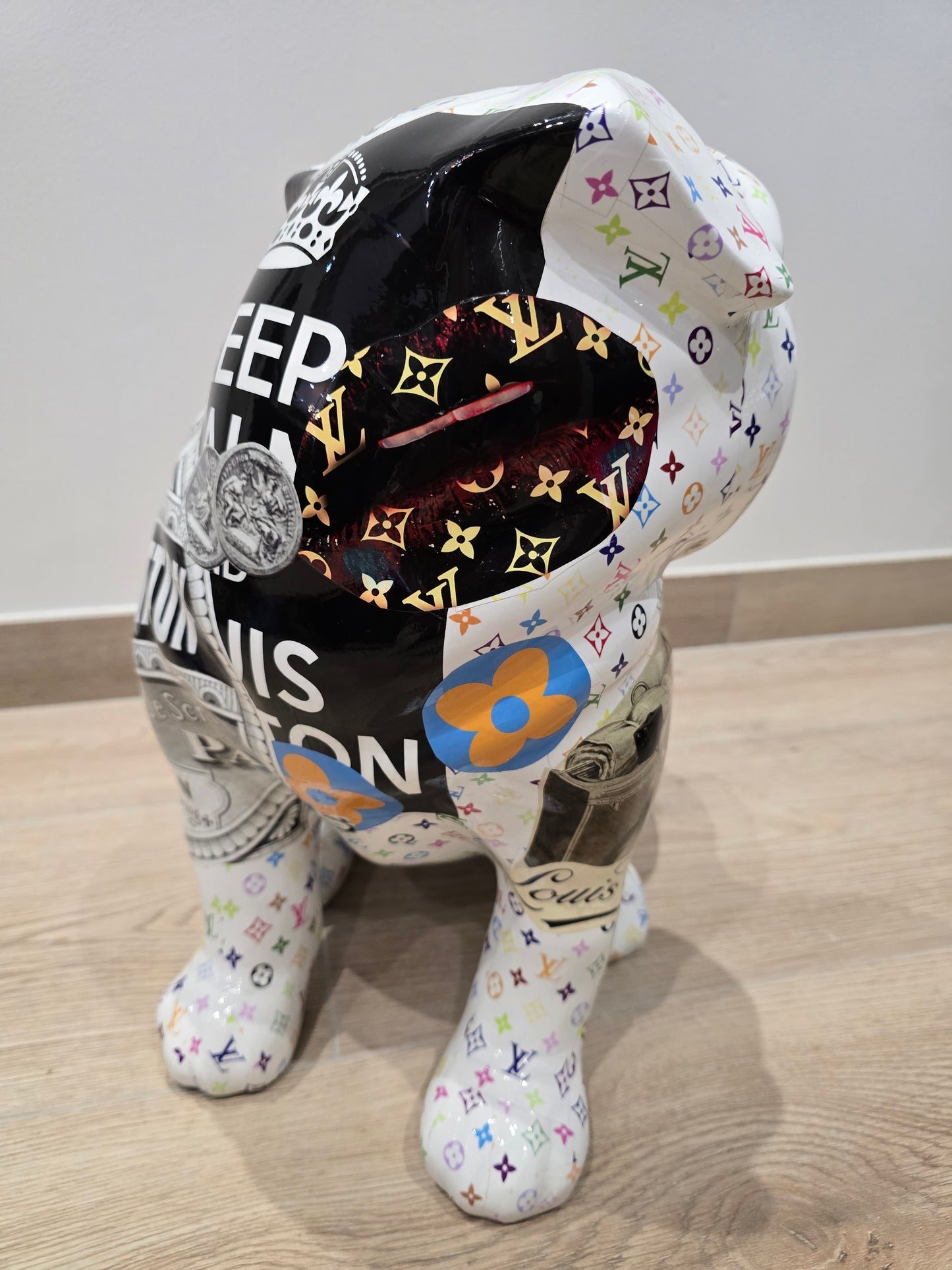 Sculpture Dog “Louis Vuitton x Pop Art” – Édition limitée 26/26 – 40 cm