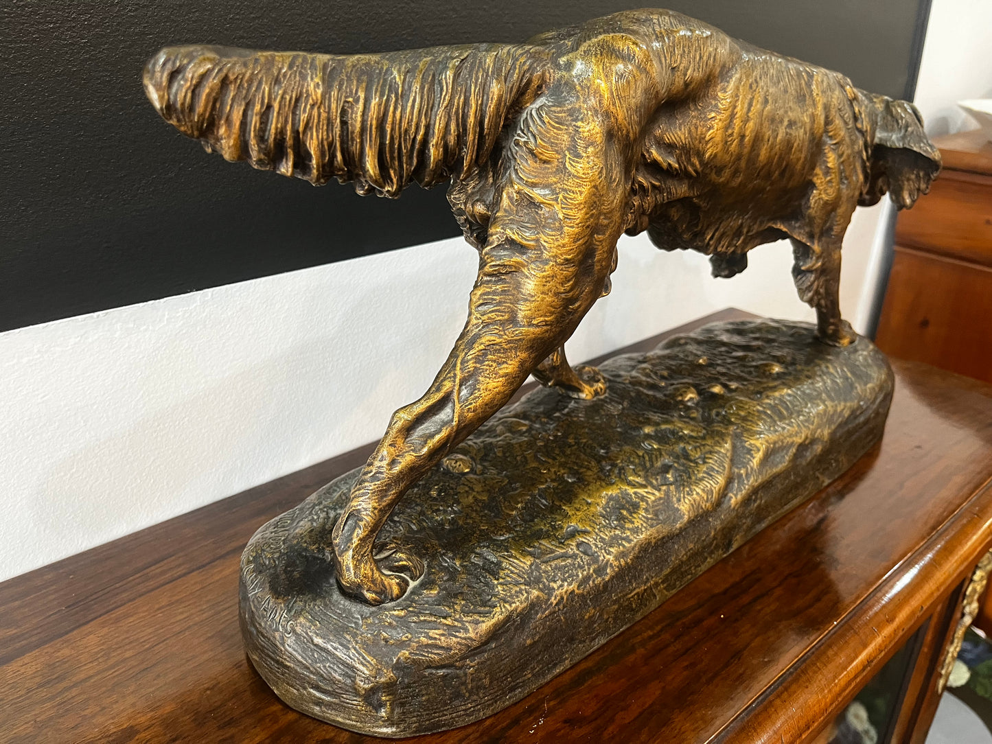 Chien de chasse à l’arrêt - signé Clovis Edmond Masson (1838-1913) en Bronze