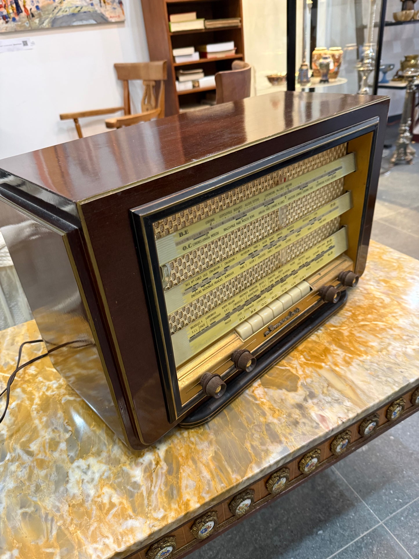 Radio TSF vintage SONNECLAIR à lampes – Multibandes – France – Années 1950