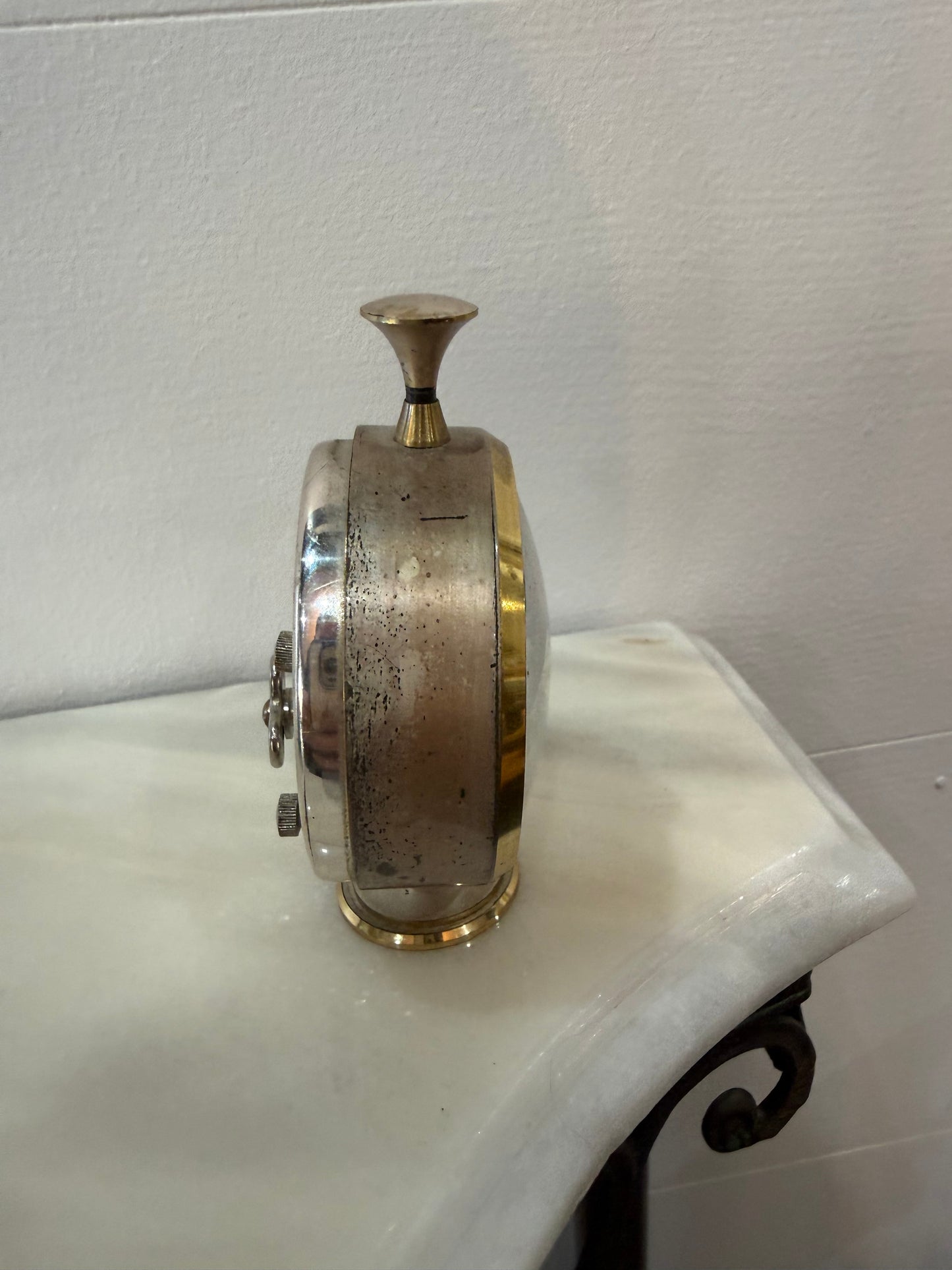 Horloge réveil vintage RITZ – Mécanique à remonter – Italie, années 1960