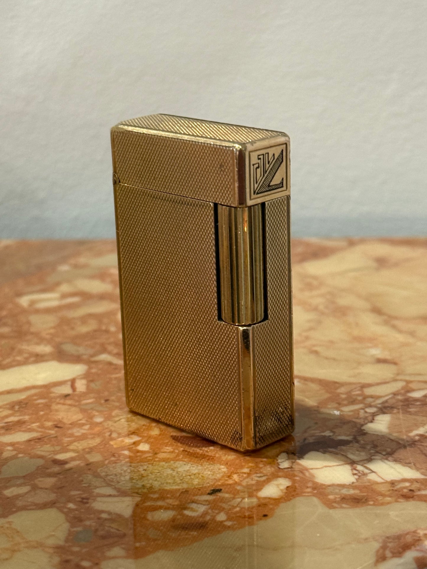 Briquet vintage S.T. Dupont Paris plaqué or 20 microns – Réf. 014AAE