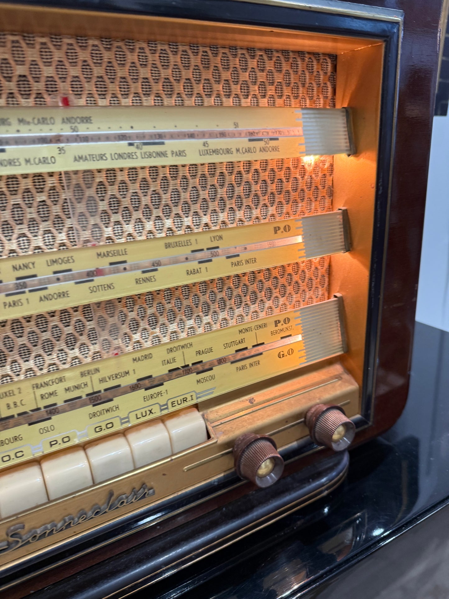 Radio TSF vintage SONNECLAIR à lampes – Multibandes – France – Années 1950