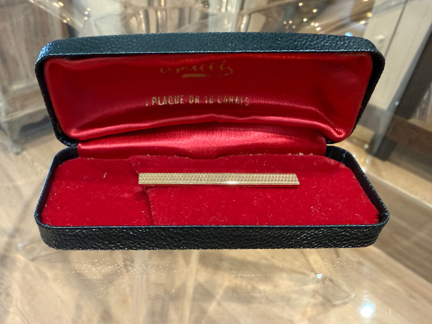 Pince à cravate vintage en plaqué or 18 carats – Avec écrin d’origine