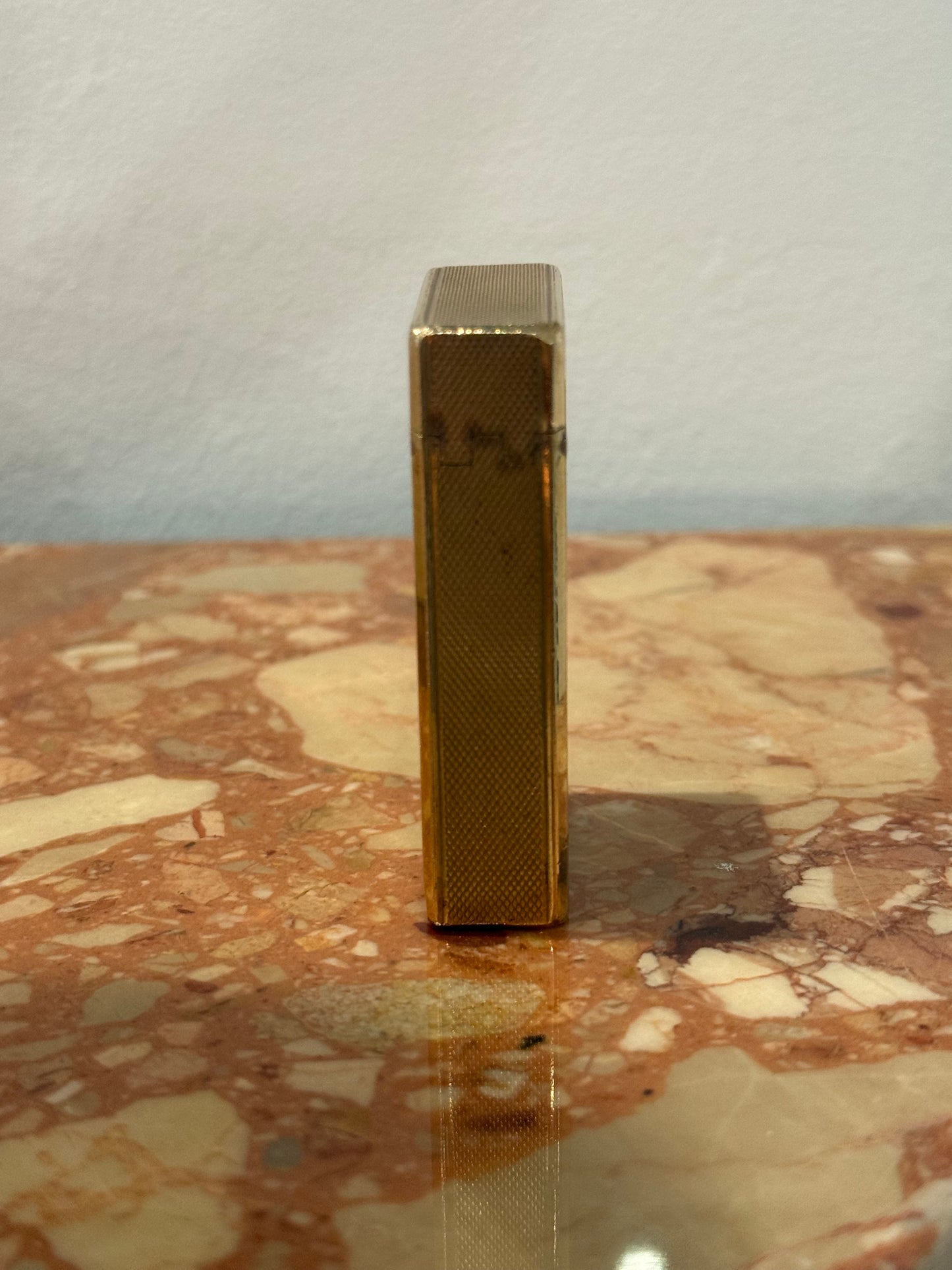 Briquet vintage S.T. Dupont Paris plaqué or 20 microns – Réf. 014AAE
