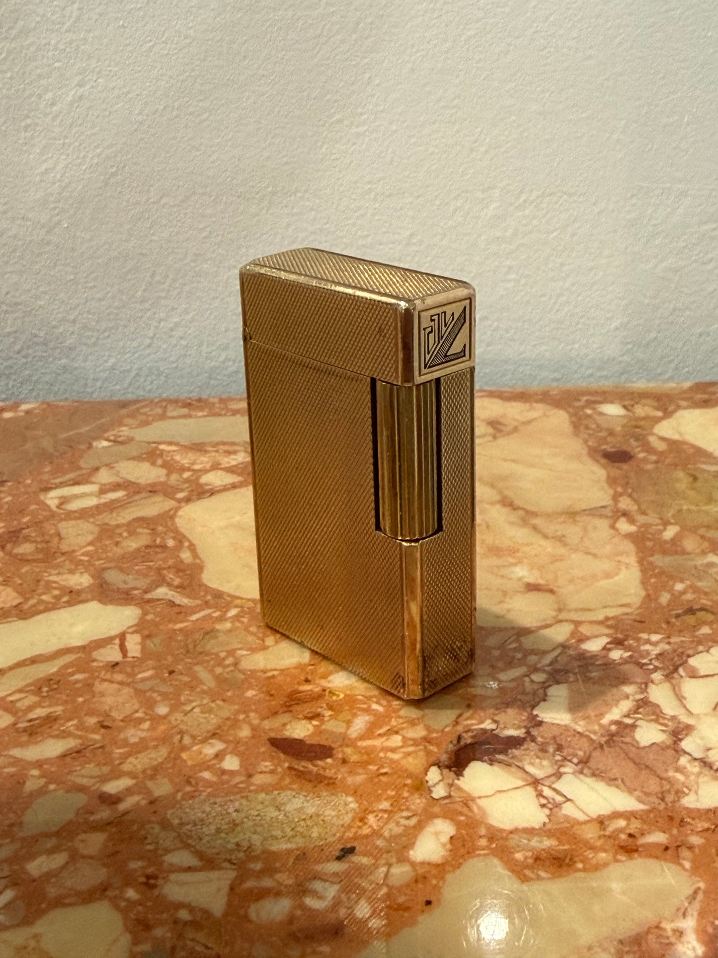 Briquet vintage S.T. Dupont Paris plaqué or 20 microns – Réf. 014AAE