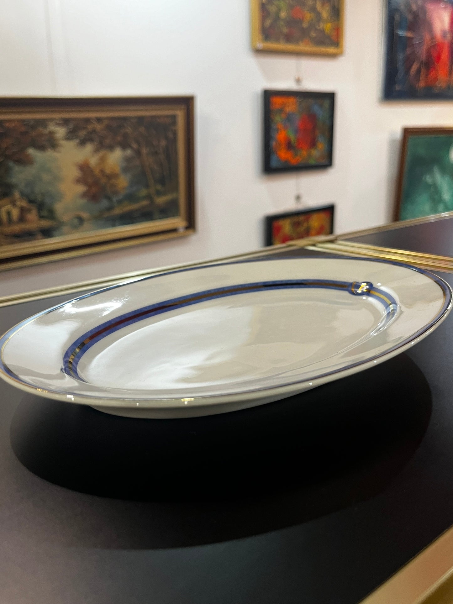 Plat en porcelaine Christofle