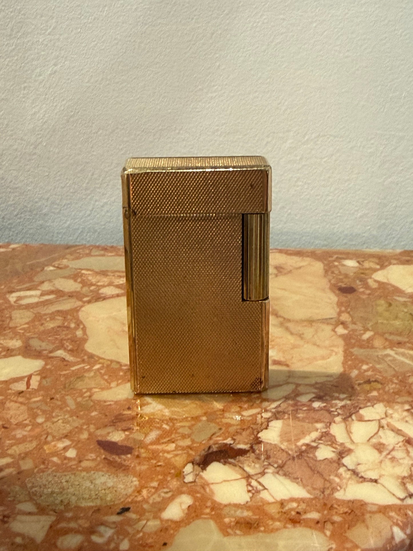 Briquet vintage S.T. Dupont Paris plaqué or 20 microns – Réf. 014AAE