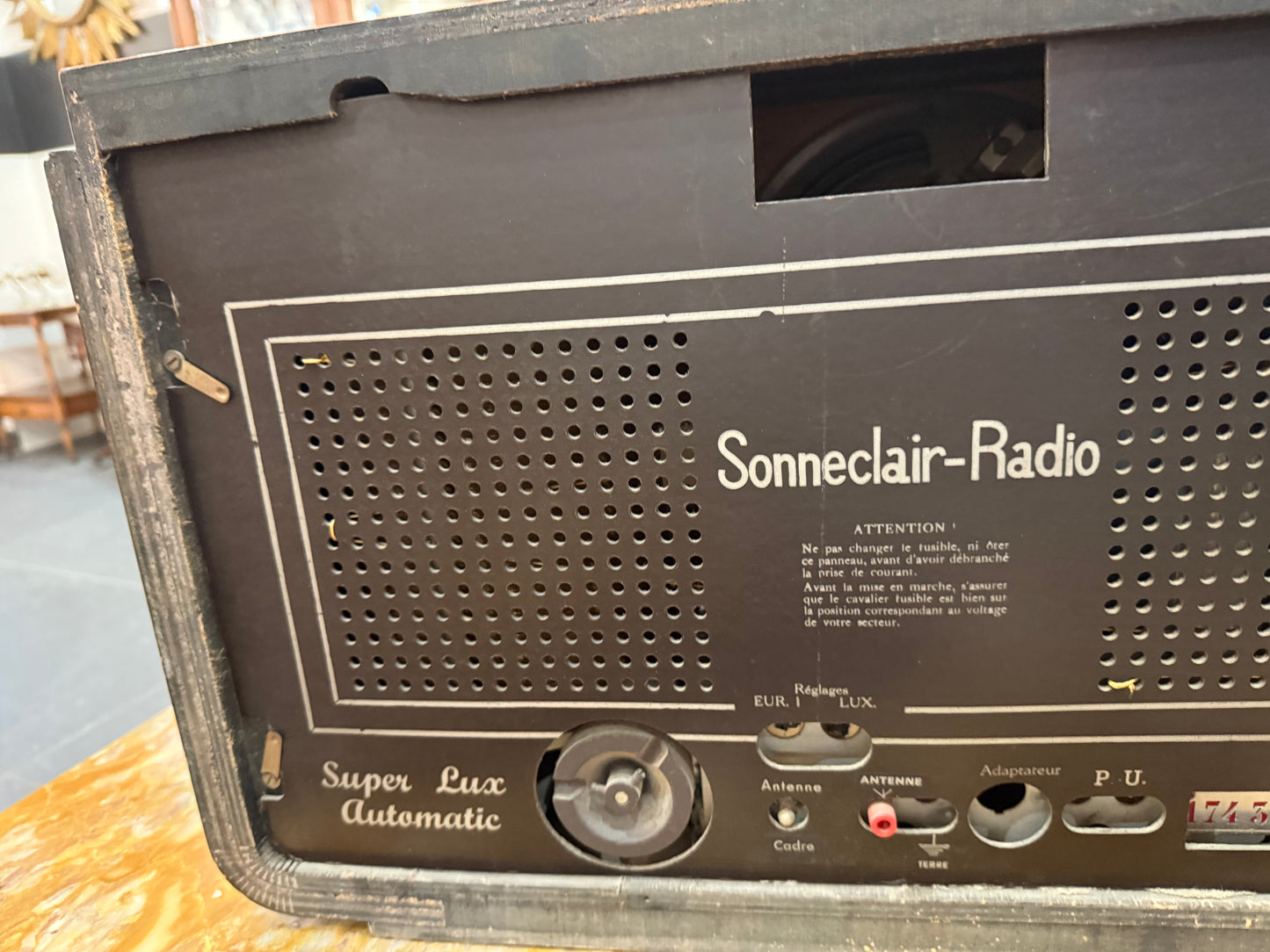 Radio TSF vintage SONNECLAIR à lampes – Multibandes – France – Années 1950