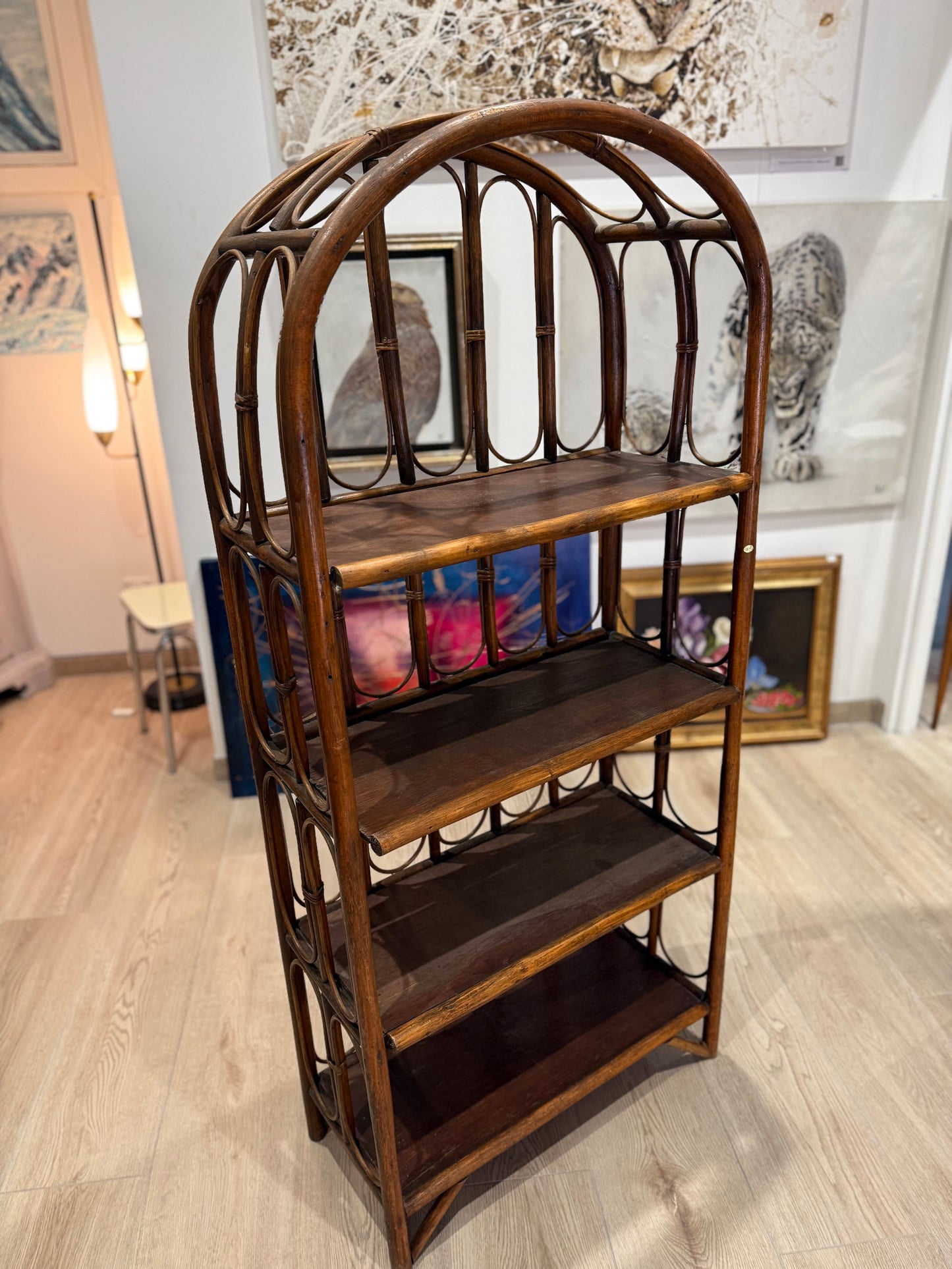 Étagère vintage en rotin - 4 niveaux - Made in Sri Lanka