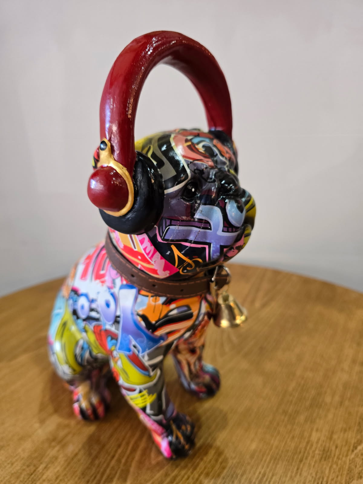 Bull dog street art