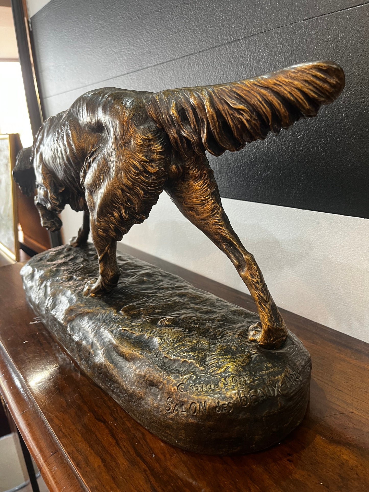 Chien de chasse à l’arrêt - signé Clovis Edmond Masson (1838-1913) en Bronze