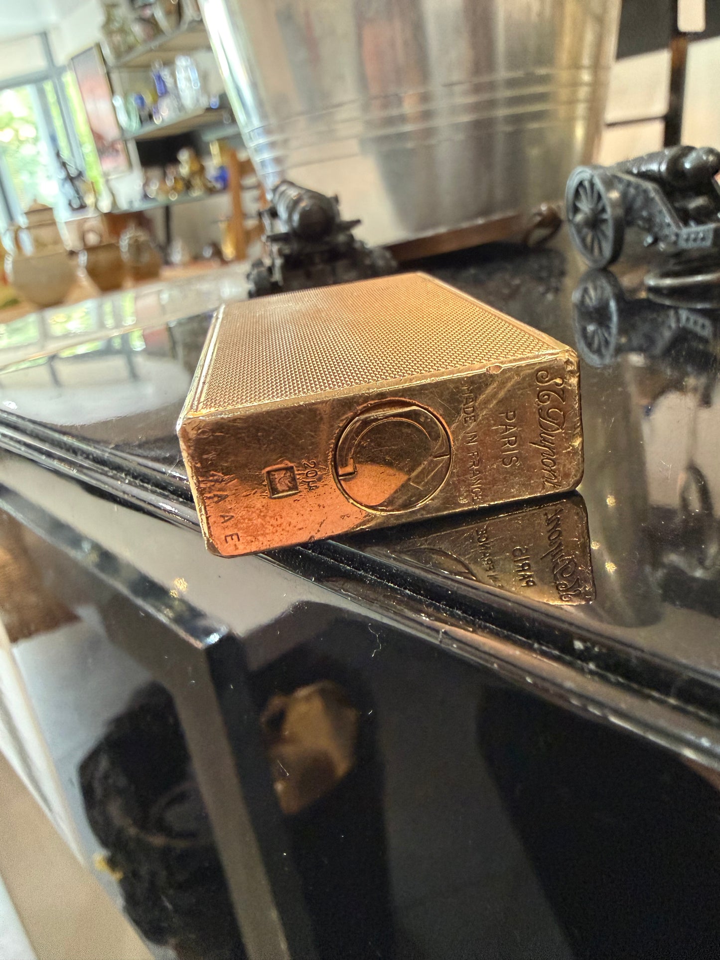 Briquet vintage S.T. Dupont Paris plaqué or 20 microns – Réf. 014AAE