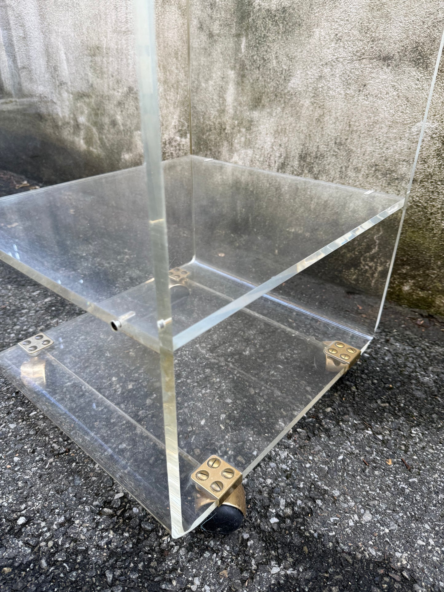 Desserte roulante en plexiglas – Marais International – années 1970-1980