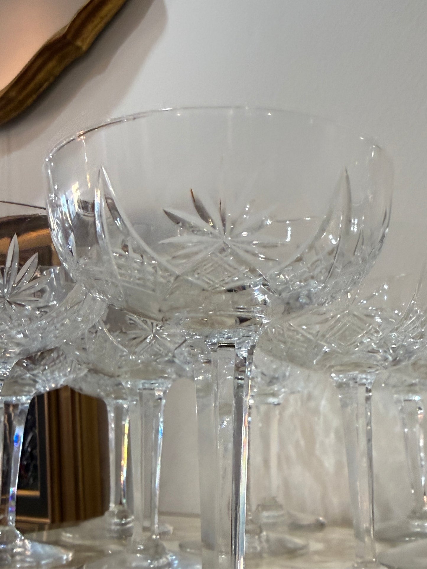 Lot de 11 Coupes à Champagne en Cristal Taillé – 12 cm