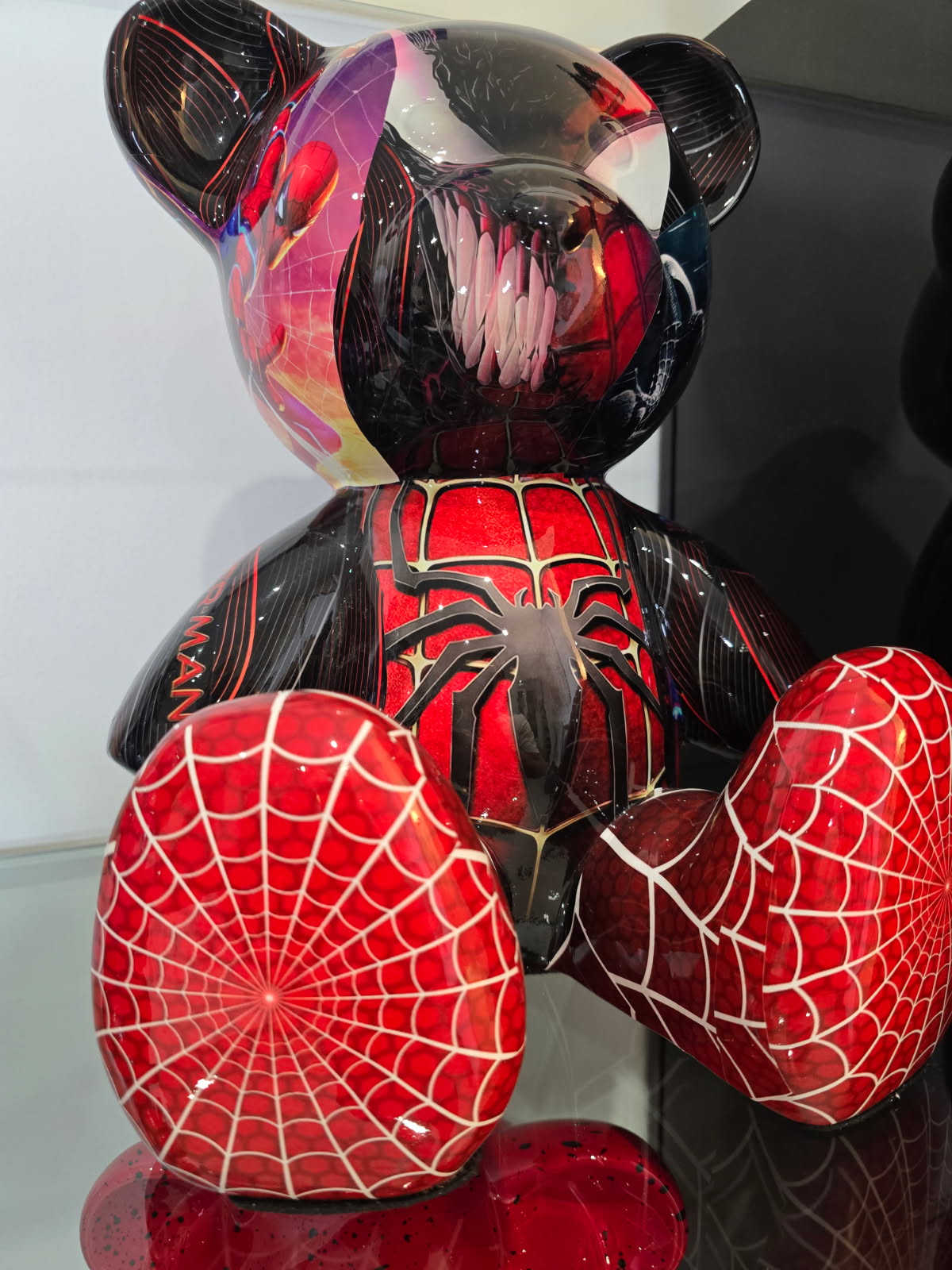 Teddy Bear Spider-Man /Venom – Édition limitée 7/26 – Résine covering – 35 cm