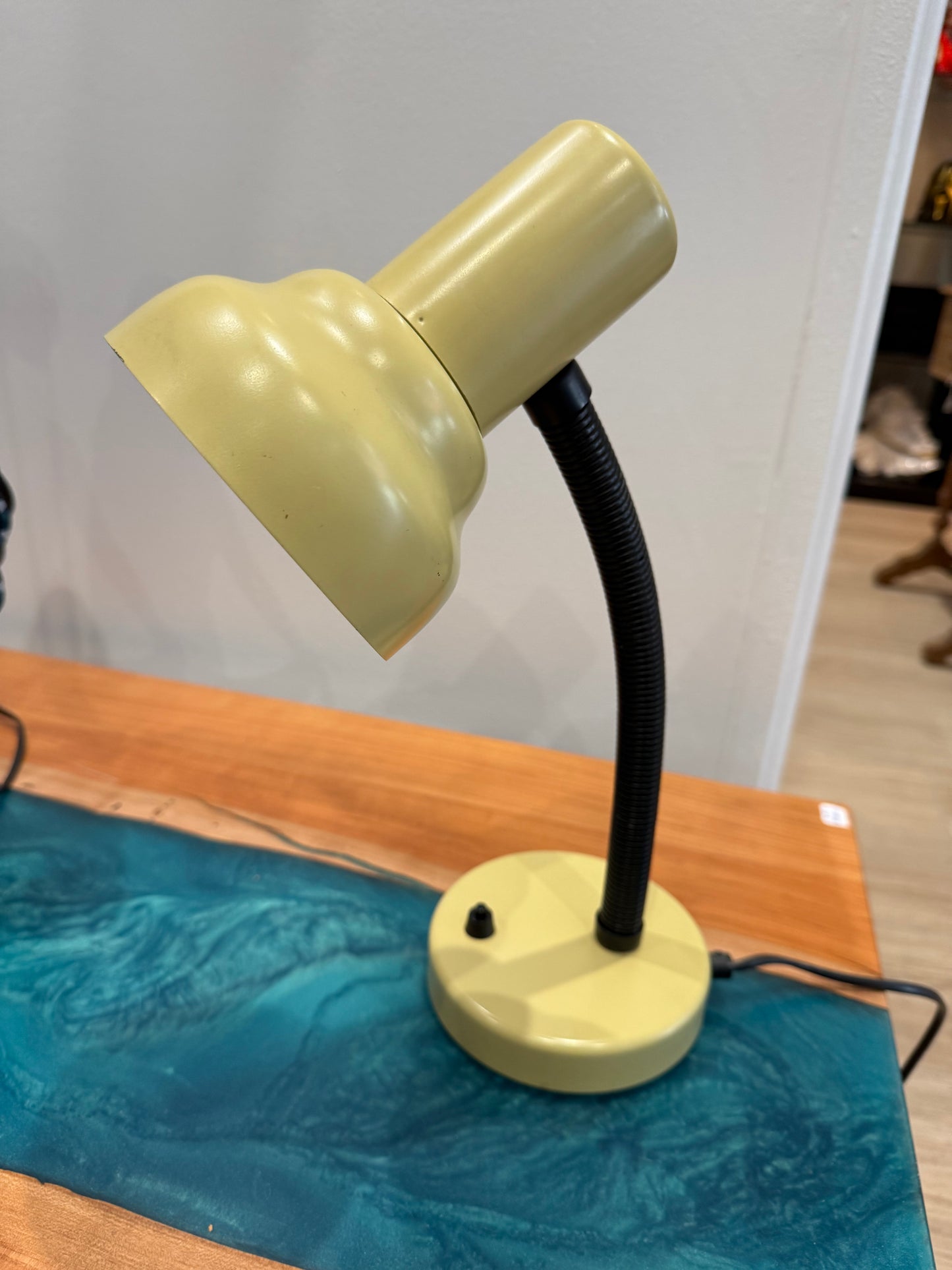 Lampe de bureau vintage articulée – Design années 70 – Style industriel